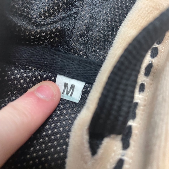 Sassy sistas jacket never been worn - Picture 3 of 3